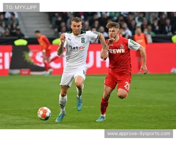 柏林联最新动态：球队备战新赛季阵容调整与引援计划解析